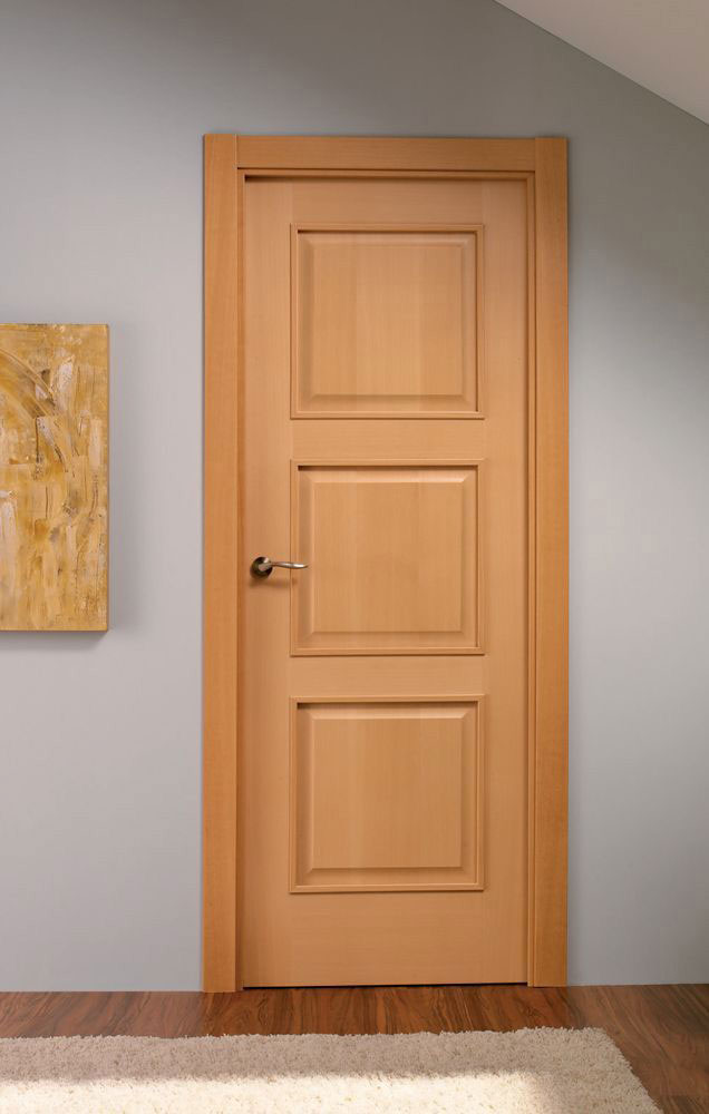 Adora 3 panel door Maple